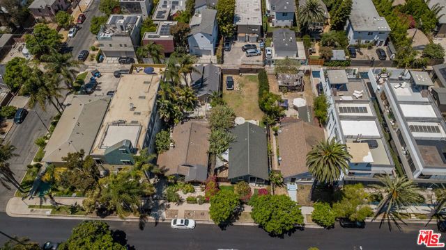 615 San Juan Avenue, Los Angeles, CA 90291