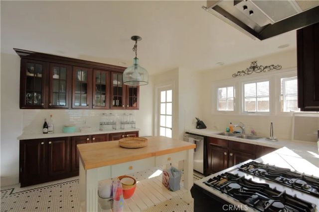 1061 Gaviota, Laguna Beach, CA 92651