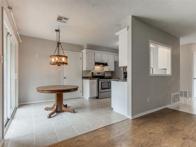 1638 Sheffield Drive, Norman, OK 73071