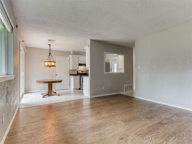 1638 Sheffield Drive, Norman, OK 73071