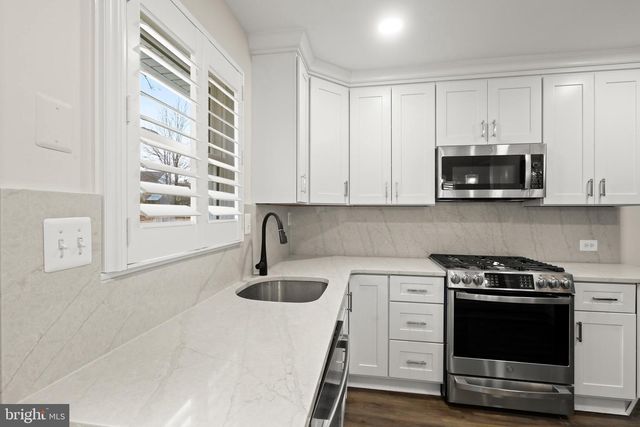 132 WARWICK DR, Lutherville Timonium, MD 21093