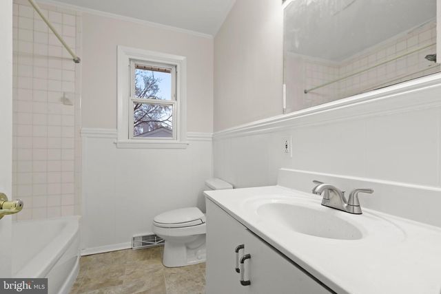 132 WARWICK DR, Lutherville Timonium, MD 21093