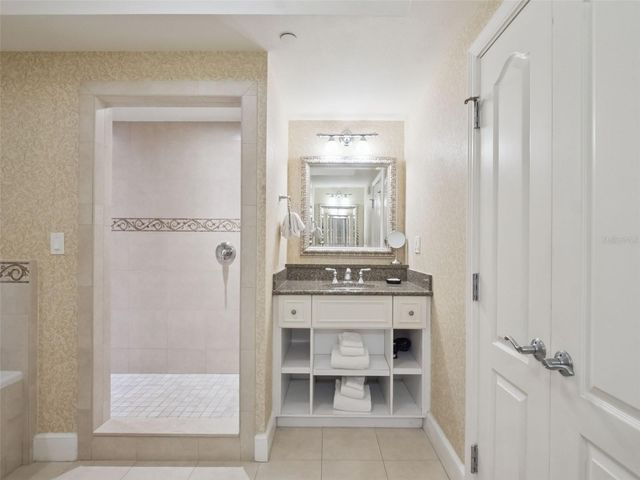 7593 GATHERING DRIVE 504, Reunion, FL 34747