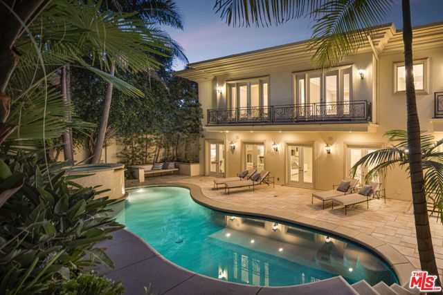 1350 Benedict Canyon Drive, Beverly Hills, CA 90210