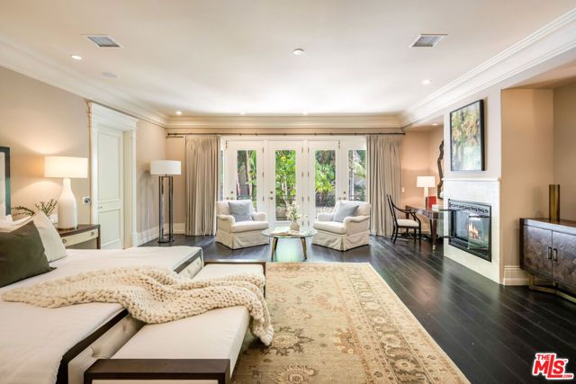 1350 Benedict Canyon Drive, Beverly Hills, CA 90210