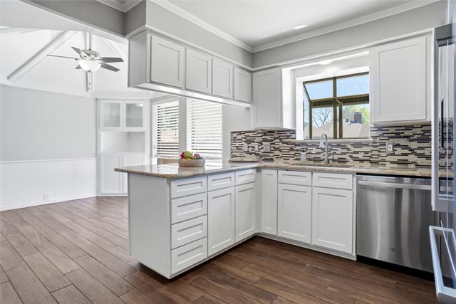 1414 Sandpiper Street, Grapevine, TX 76051