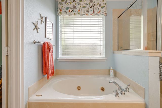 2218 Lorrie Lane, Weatherford, TX 76087