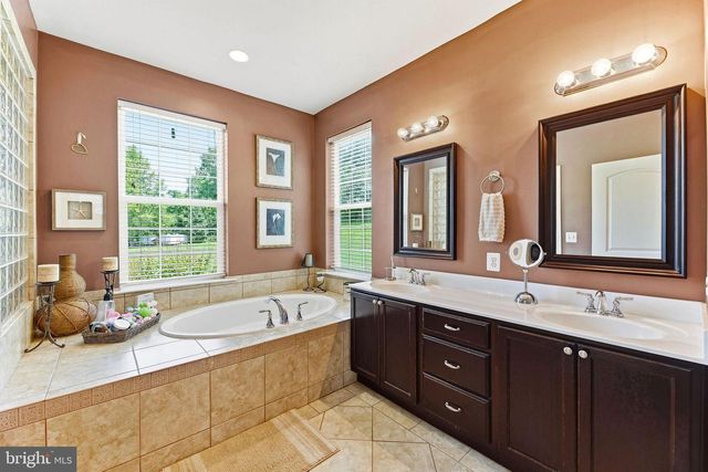 3730 THUNDER HILL DR, Prince Frederick, MD 20678