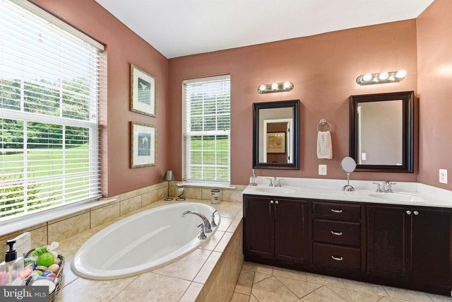 3730 THUNDER HILL DR, Prince Frederick, MD 20678