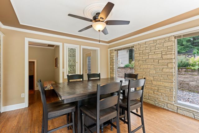 2418 5th Street SW, Rochester, MN 55902