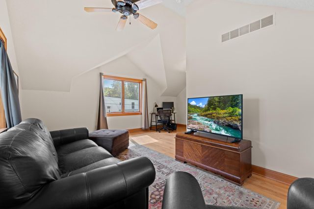 2418 5th Street SW, Rochester, MN 55902