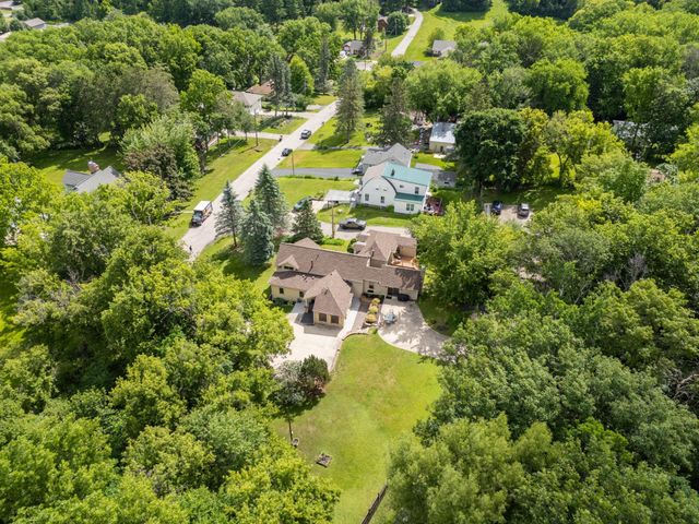 2418 5th Street SW, Rochester, MN 55902