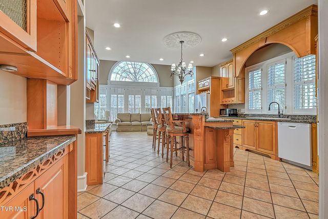 408 Fairway Estates Drive, Blountville, TN 37617