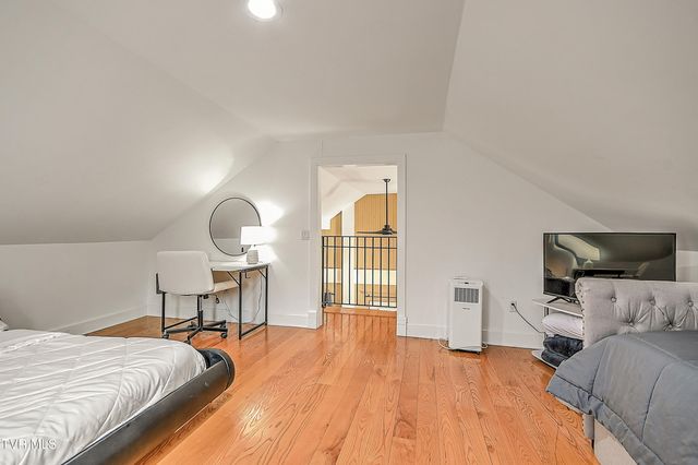 408 Fairway Estates Drive, Blountville, TN 37617