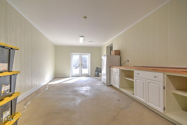 408 Fairway Estates Drive, Blountville, TN 37617