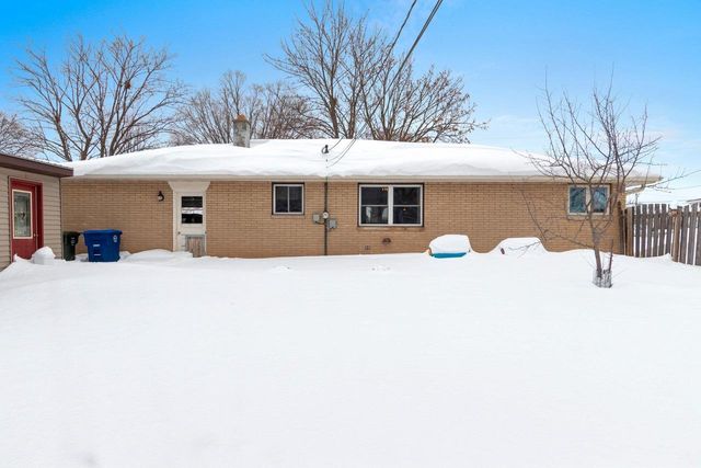 735 MORNING GLORY LANE, De Pere, WI 54115