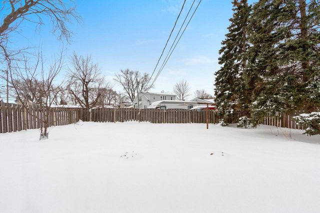 735 MORNING GLORY LANE, De Pere, WI 54115