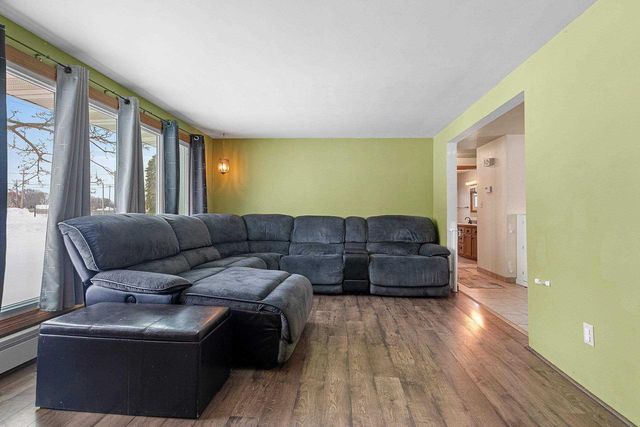 735 MORNING GLORY LANE, De Pere, WI 54115