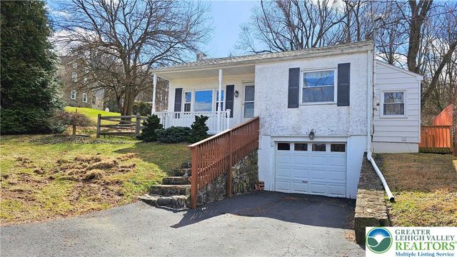 2234 Silver Creek Road, Lower Saucon Twp, PA 18055