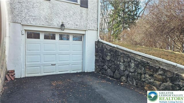 2234 Silver Creek Road, Lower Saucon Twp, PA 18055