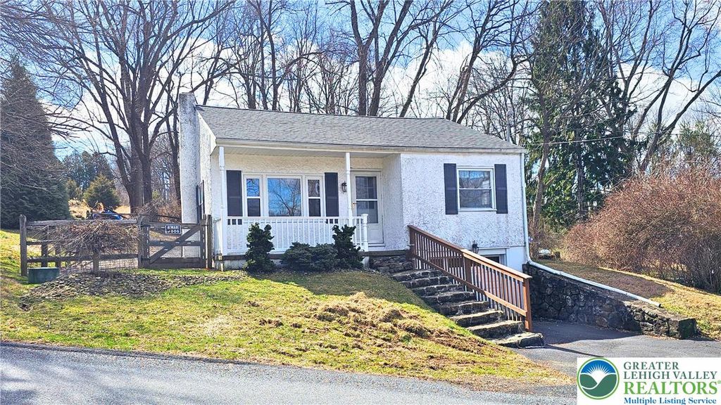 2234 Silver Creek Road, Lower Saucon Twp, PA 18055