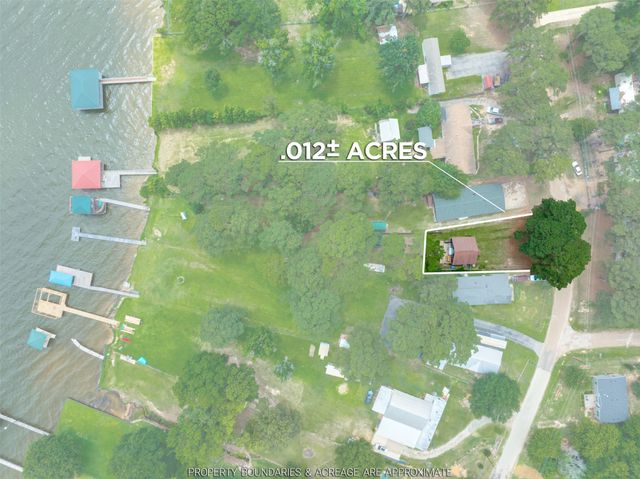 4737 Sunrise Drive, Chandler, TX 75758