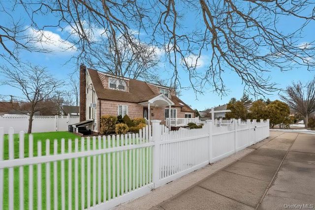 361 S 16th Street, Lindenhurst, NY 11757