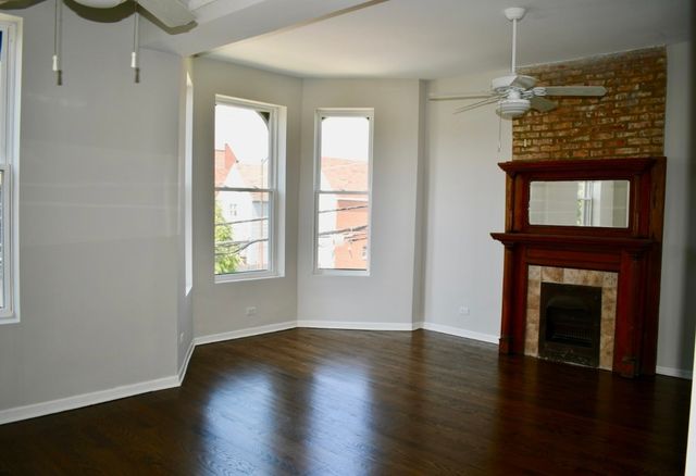 867 E Pershing Road 2, Chicago, IL 60653