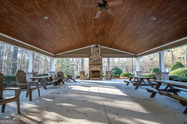 2893 Whitlow Ridge Drive, Bishop, GA 30621