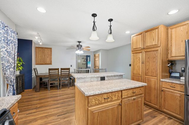 16645 Flagstaff Avenue W, Rosemount, MN 55068