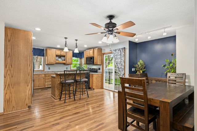 16645 Flagstaff Avenue W, Rosemount, MN 55068