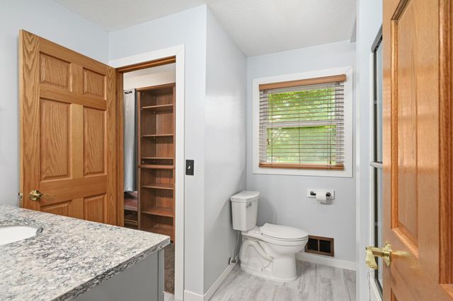 16645 Flagstaff Avenue W, Rosemount, MN 55068