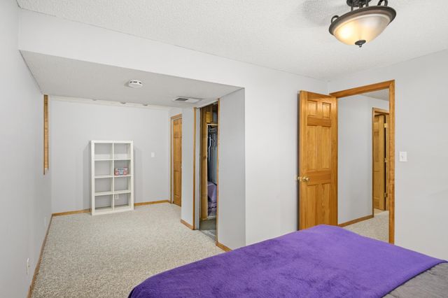 16645 Flagstaff Avenue W, Rosemount, MN 55068