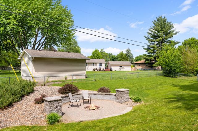 16645 Flagstaff Avenue W, Rosemount, MN 55068