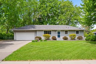 16645 Flagstaff Avenue W, Rosemount, MN 55068