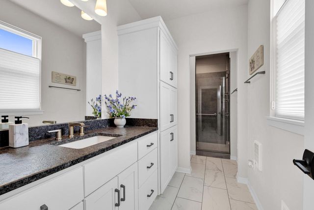 S54W25469 Pebble Brook COURT, Waukesha, WI 53189