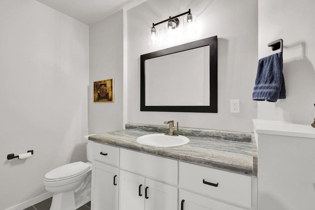 S54W25469 Pebble Brook COURT, Waukesha, WI 53189
