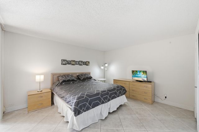 450 Egret Circle 9406, Delray Beach, FL 33444