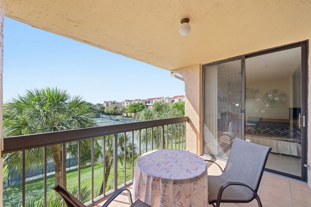 450 Egret Circle 9406, Delray Beach, FL 33444