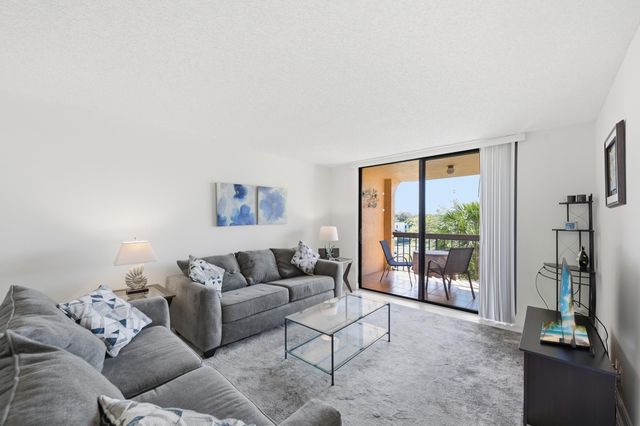 450 Egret Circle 9406, Delray Beach, FL 33444