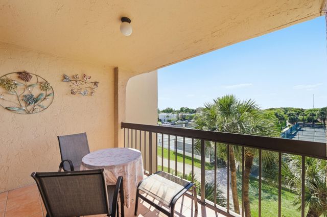 450 Egret Circle 9406, Delray Beach, FL 33444