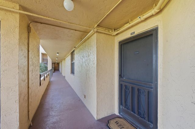 450 Egret Circle 9406, Delray Beach, FL 33444