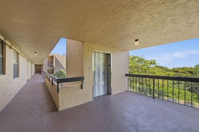 450 Egret Circle 9406, Delray Beach, FL 33444