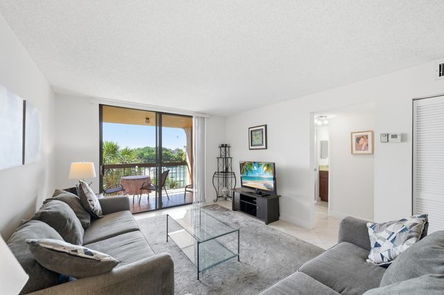 450 Egret Circle 9406, Delray Beach, FL 33444