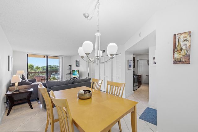 450 Egret Circle 9406, Delray Beach, FL 33444