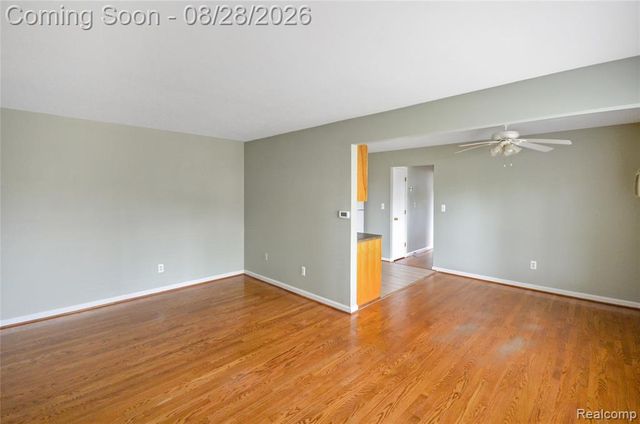 11410 Canal Road 205, Sterling Heights, MI 48314