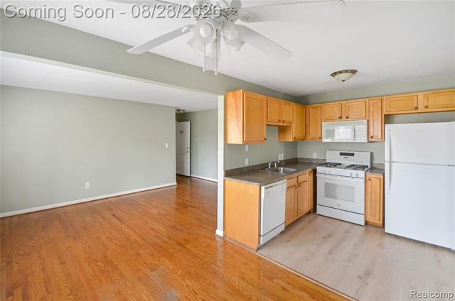 11410 Canal Road 205, Sterling Heights, MI 48314