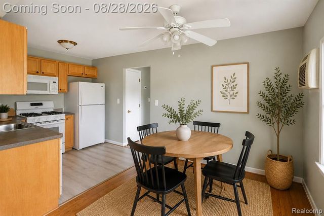 11410 Canal Road 205, Sterling Heights, MI 48314