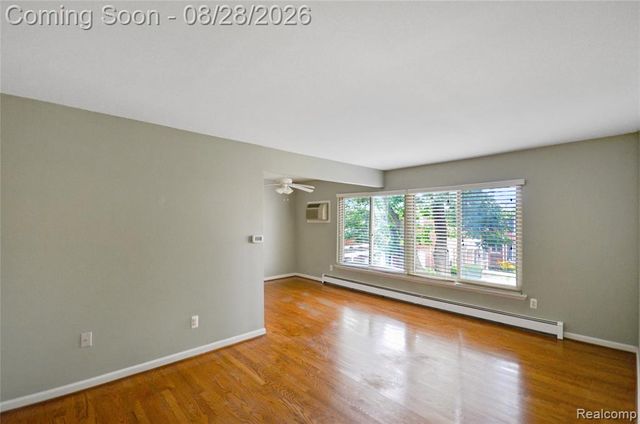11410 Canal Road 205, Sterling Heights, MI 48314