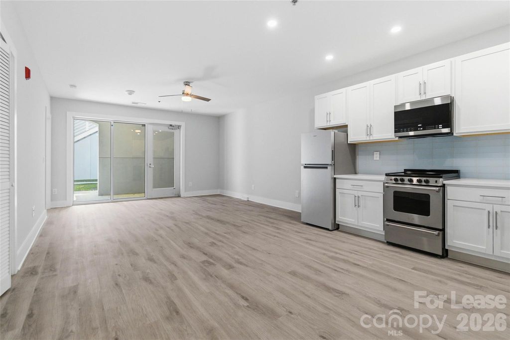 350 W Main Avenue 102, Gastonia, NC 28045